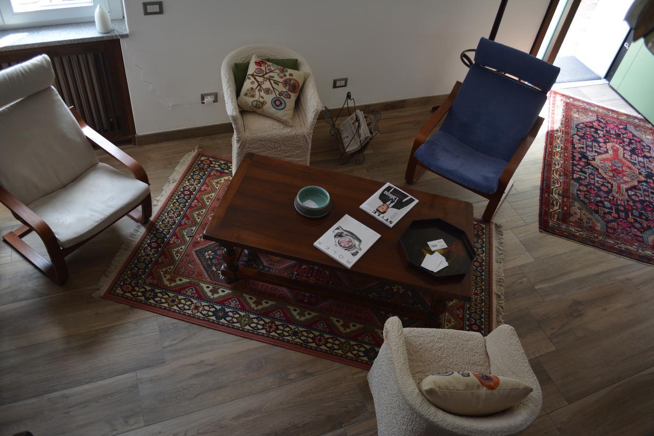 La Scala Rho B&B Esterno foto